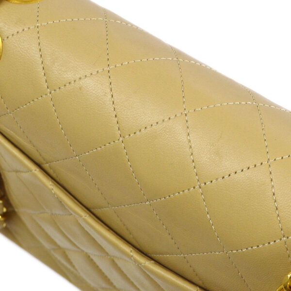 CHANEL 1989-1991 Classic Flap