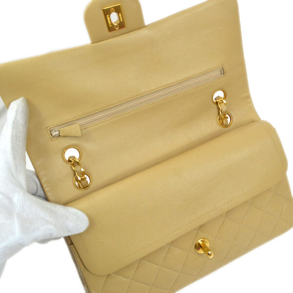 CHANEL 1989-1991 Classic Flap