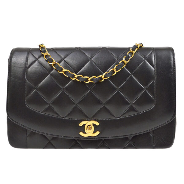 CHANEL 1991-1994 Diana Flap Medium