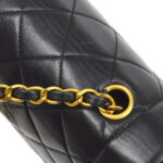 CHANEL 1991-1994 Diana Flap Medium