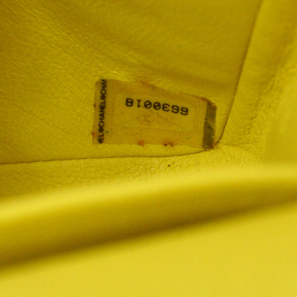 CHANEL 2000-2001 Classic Flap