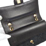 CHANEL 2001 COCO Classic Flap