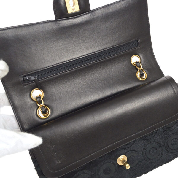 CHANEL 2001 COCO Classic Flap