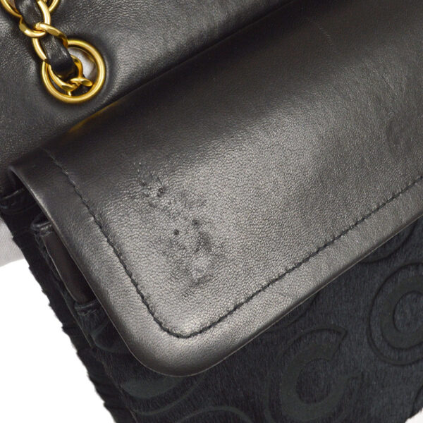 CHANEL 2001 COCO Classic Flap