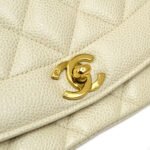 CHANEL * 1994-1996 Diana Flap Medium Ivory Caviar