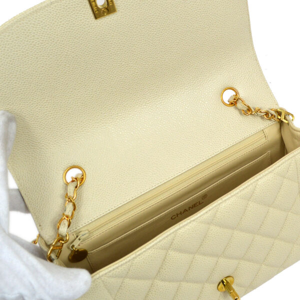 CHANEL * 1994-1996 Diana Flap Medium Ivory Caviar