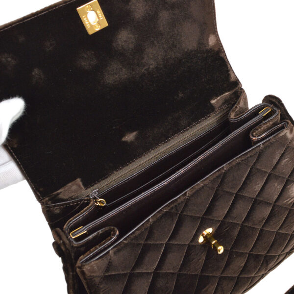 CHANEL 1997-1999 Quilted Flap Shoulder Bag Large Brown Velvet