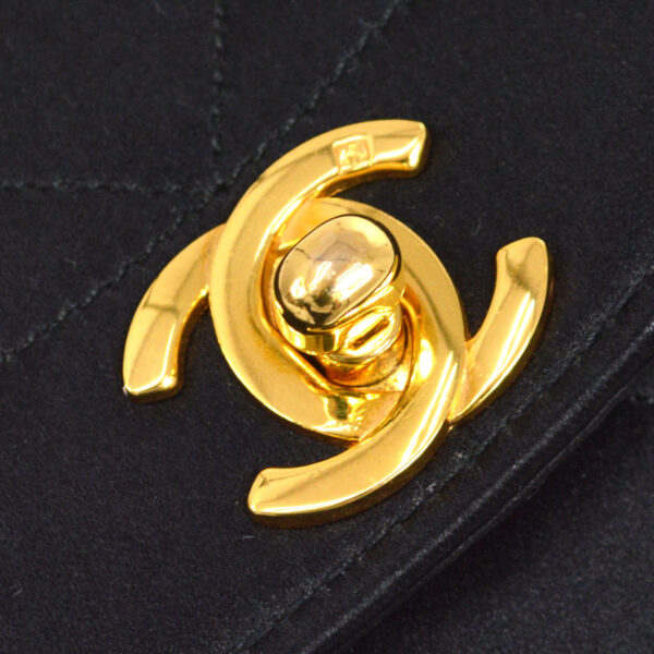CHANEL 1991-1994 Diana Flap Mini Black Satin