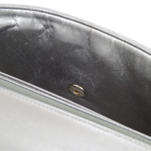 CHANEL 1996-1997 Flap Handbag