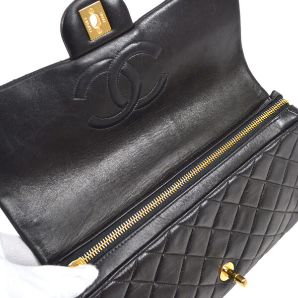 CHANEL 1996-1997 Medium Classic Flap Backpack