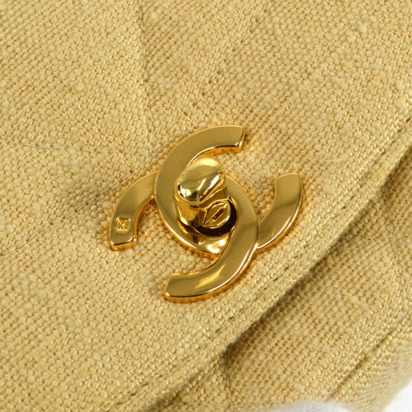 CHANEL 1991-1994 Small Diana Flap