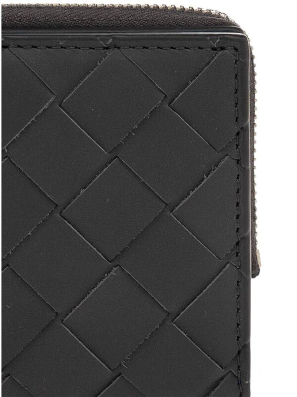 Bottega Veneta Intrecciato Bifold Calfskin Half Wallet Blue Black