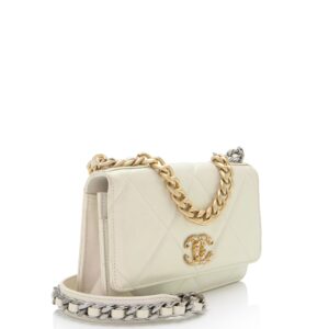 Chanel-Iridescent-Lambskin-19-Wallet-on-Chain_225822_right_angle_0_parent