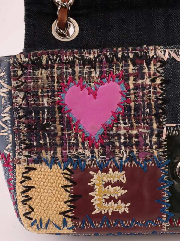CHANEL Around 2012 Made Denim Patchworks Turn-Lock Chain Bag Indigo/Multi