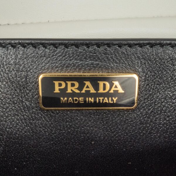Prada Cahier Crossbody Bag (SHG-Jjw0uS)