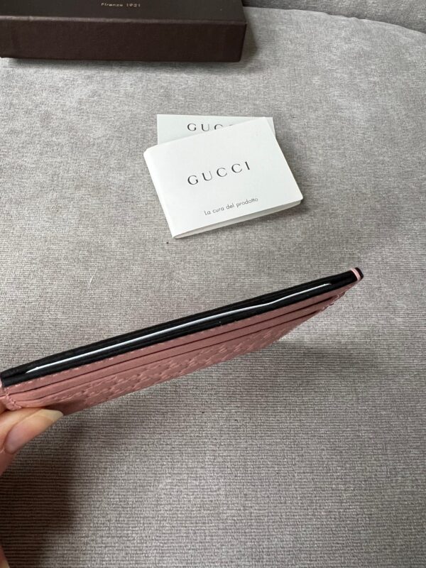 Gucci Pale Pink Guccissima Card Holder ( 225)