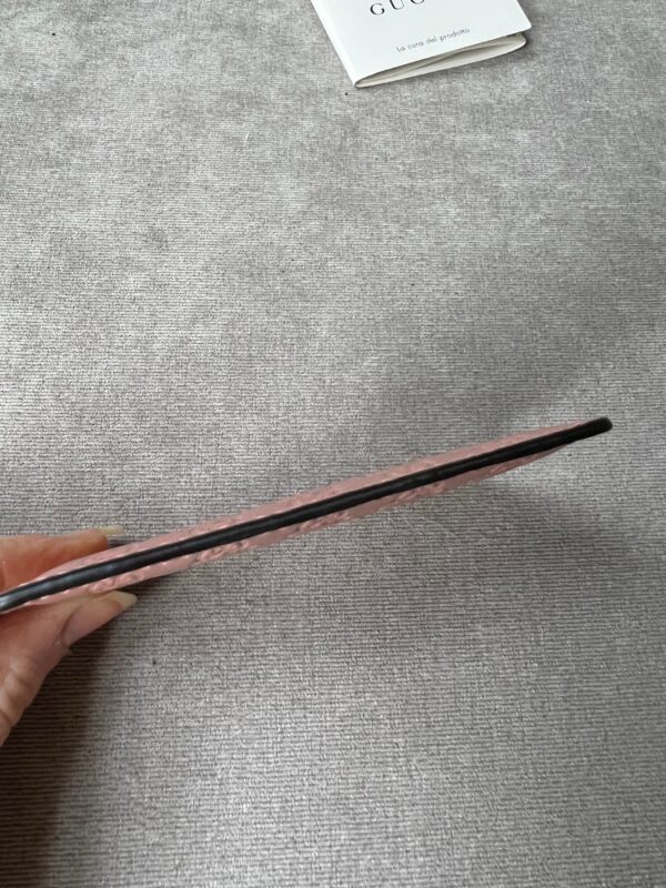Gucci Pale Pink Guccissima Card Holder ( 225)