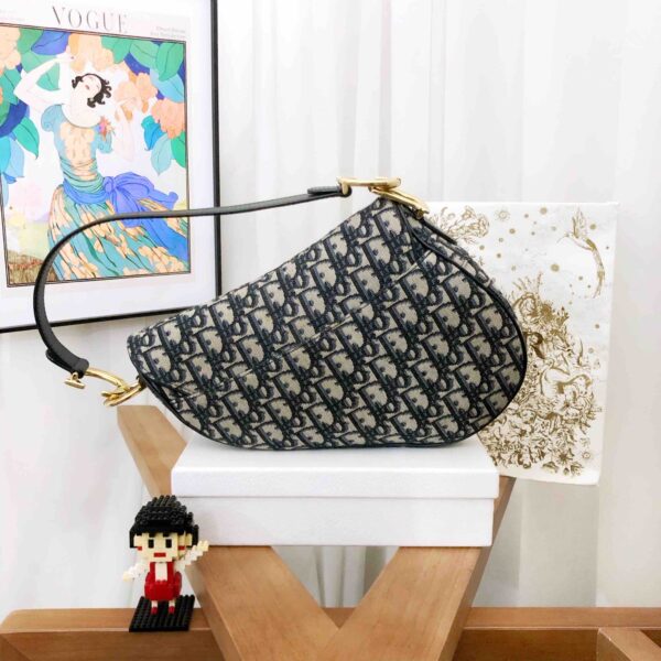 Dior medium saddle bag brown Oblique